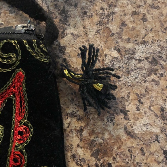 Hippie Chic Crossbody Purse - Picture 5 of 6